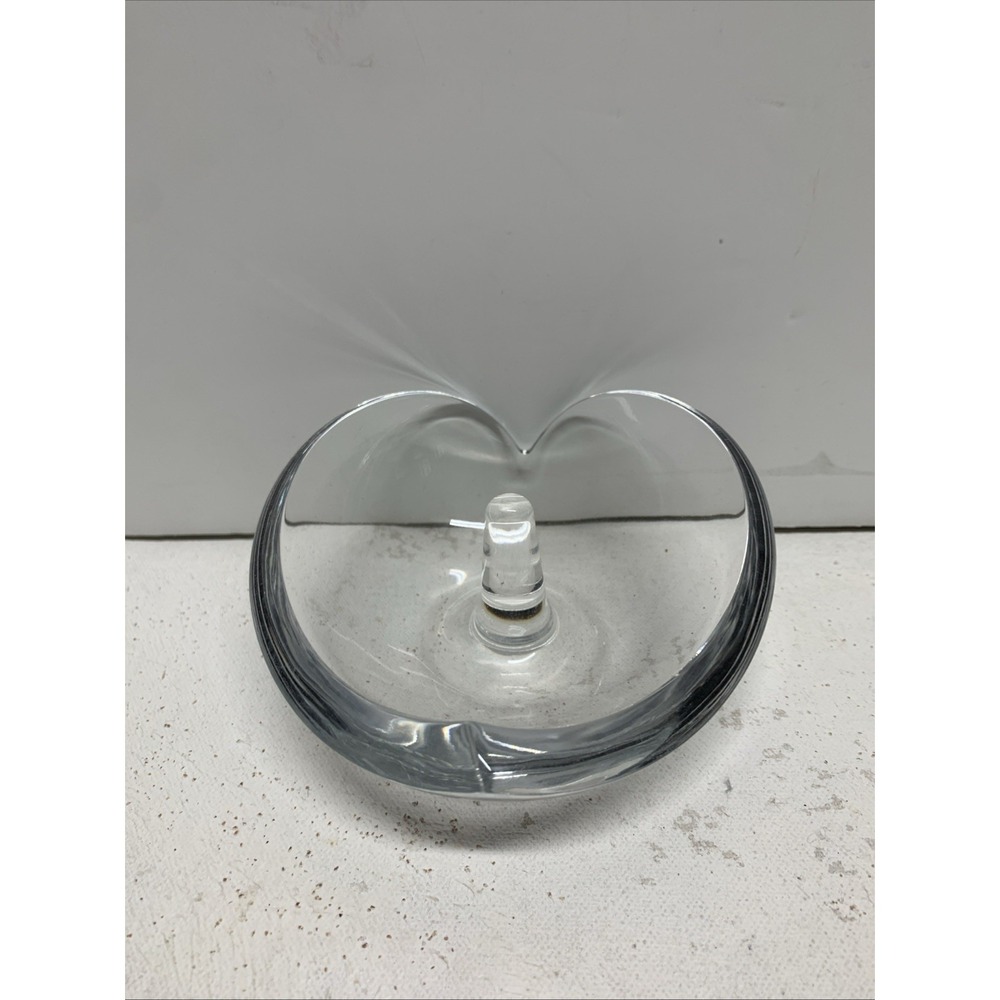 Nambe Heart Shaped Clear Crystal Ring Holder Excellent Condition